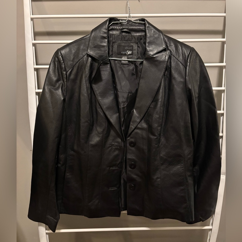 Vintage East 5th Black Leather Blazer Jacket Size Petite Medium 100% Leather